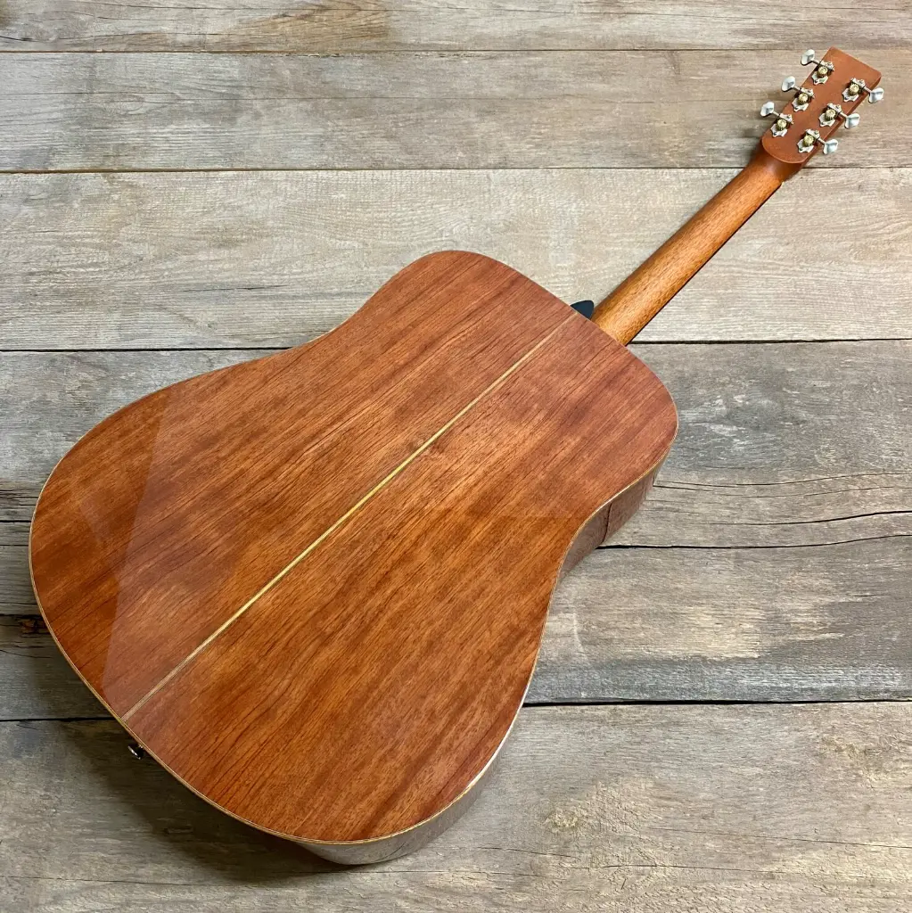 Boucher SG-22-MV Acoustic Guitar Bubinga Back.webp