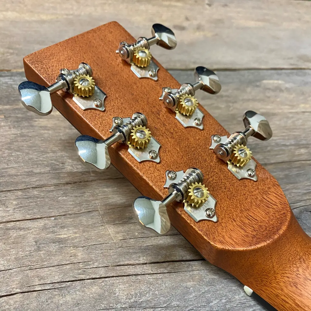 Boucher SG-22-MV Acoustic Guitar Machone Heads Headstock Back.webp