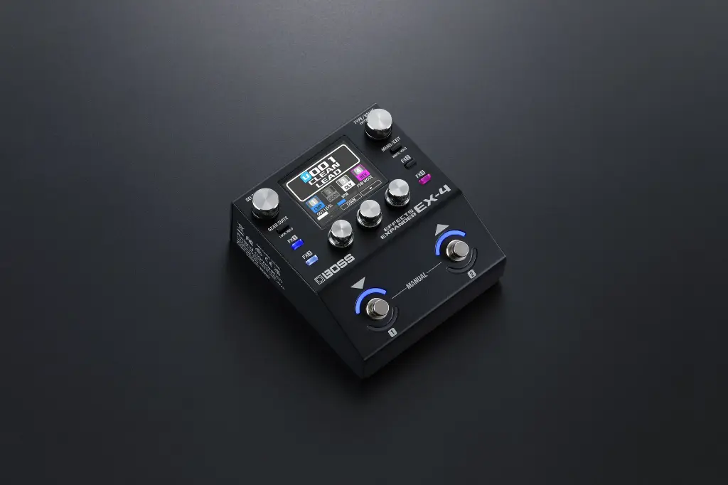 BOSS EX-4 Effects Expander Pedal Angle 2.webp