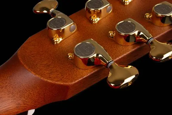 Boucher SM-PN-72-G Signature Patrick Norman Headstock & Tuners View.webp