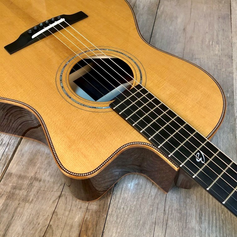 Boucher Modèle Signature JP Cormier 000 K&K Naturelle Guitare Acoustique