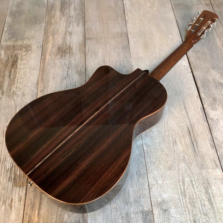 Boucher Modèle Signature JP Cormier 000 K&K Naturelle Guitare Acoustique