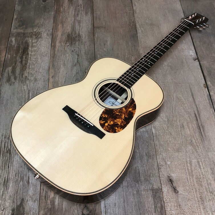 Boucher SG-51-C Studio Goose OM Hybrid Palissandre Concert Naturelle Guitare Acoustique