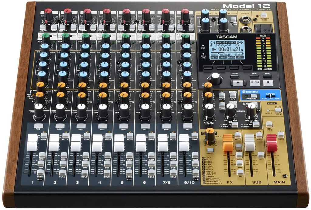 Console Tascam Model 12